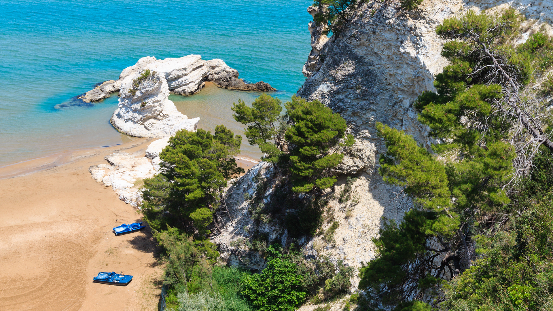 summer-lido-di-portonuovo-beach-italy